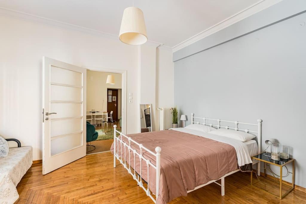 Amazing 3Bdr Apt With Unique Roof Garden In Plaka Athens Ngoại thất bức ảnh
