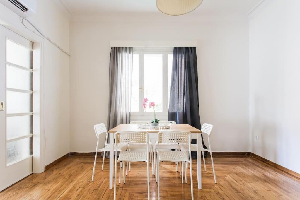 Amazing 3Bdr Apt With Unique Roof Garden In Plaka Athens Ngoại thất bức ảnh